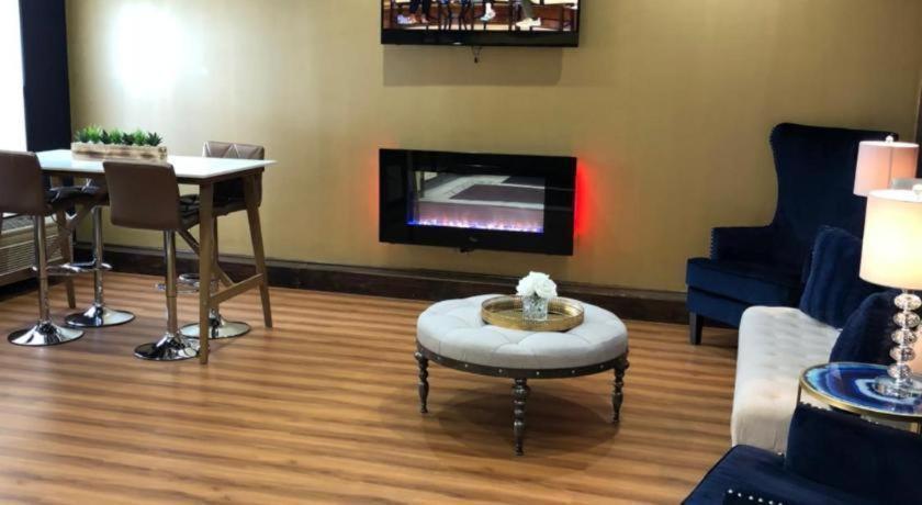 Halsted Inn And Suites Harvey - Chicago Southland Dış mekan fotoğraf